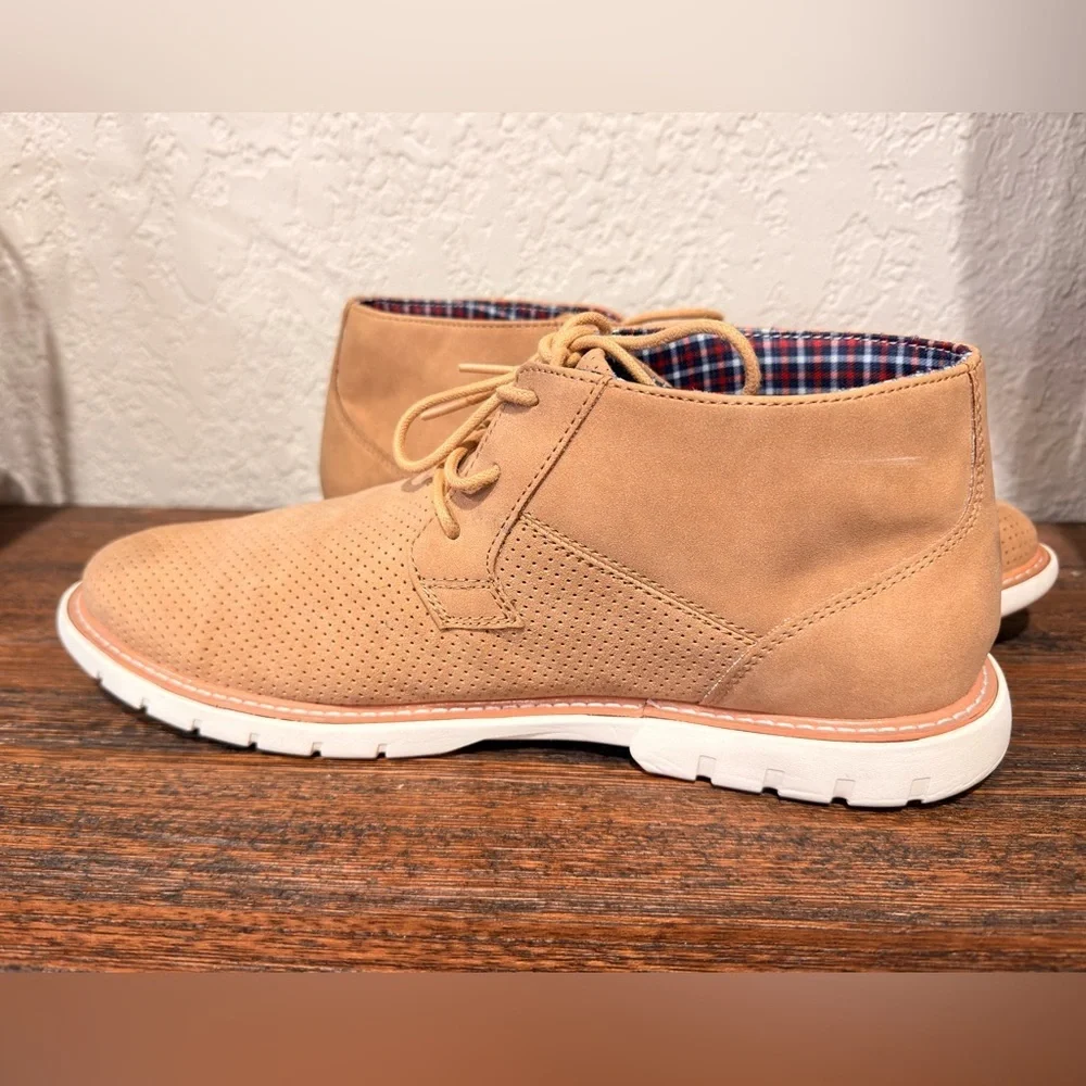 Ben Sherman Whitby Round Toe Chukka  Mens Brown Casual Boots